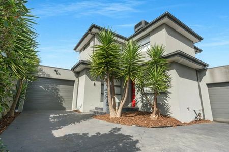 Modern Townhouse Nestled in Sought After Location - Photo 2