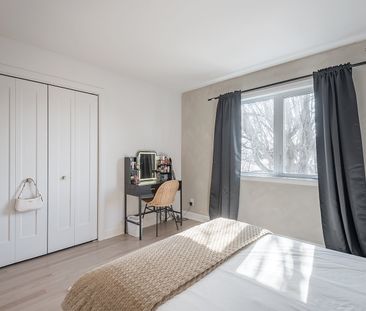 Maison à étages - 5850 Rue Alain - Photo 3