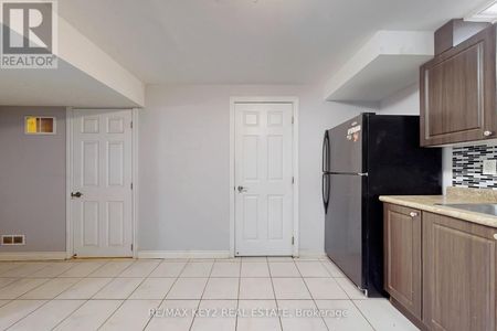 For Lease - 58 Hummingbird Drive Unit# Bsmt, Toronto, Ontario - Photo 2