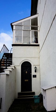 2 bedroom flat - Photo 5