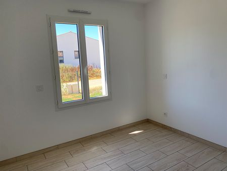 Location maison 5 pièces, 110.75m², Rochefort - Photo 5
