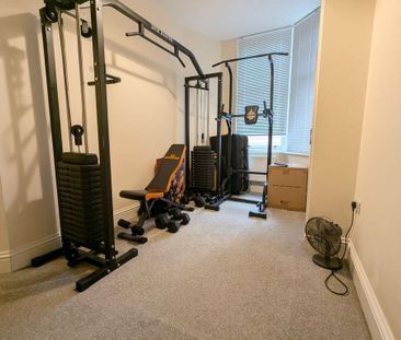 2 bedroom apartment to rent - Photo 6