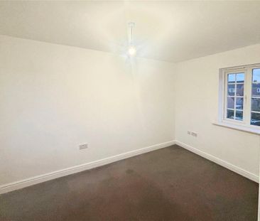 3 bedroom detached house to rent - Photo 5