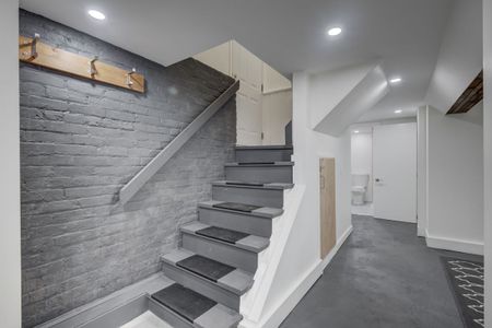 For Lease - 125 Glenholme Avenue Unit# (Lower), Toronto, Ontario - Photo 3