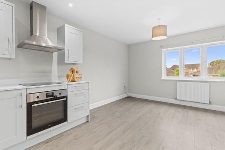 1 bedroom flat to rent - Photo 4