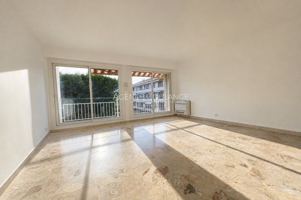 Location Appartement 3 pièces 63m² LA CIOTAT 13600 - Photo 1