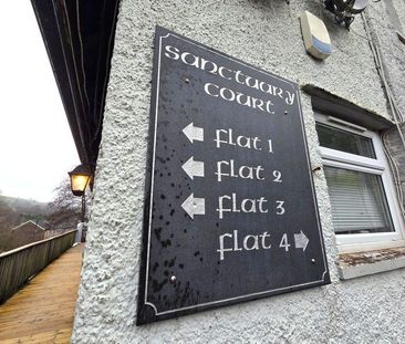 2 bedroom semi-detached house to rent - Photo 4