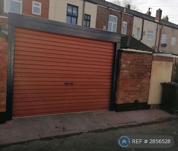 2 bedroom terraced house to rent - Photo 6