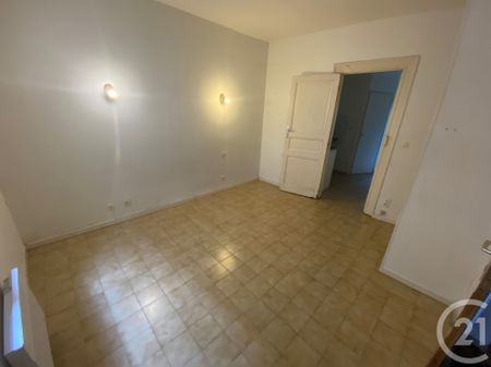 Location Appartement 1 pièce 23m² MONTPELLIER 34000 - Photo 2