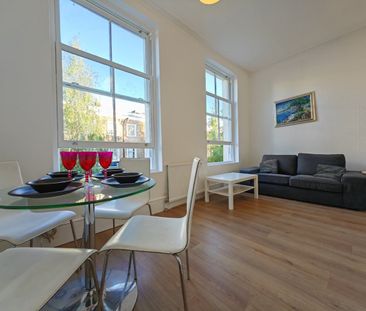 1 Bed Flat, Boundary Road, NW8 - Photo 3