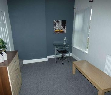 Victoria Street, Stoke-on-trent, Staffordshire, ST4 - Photo 2