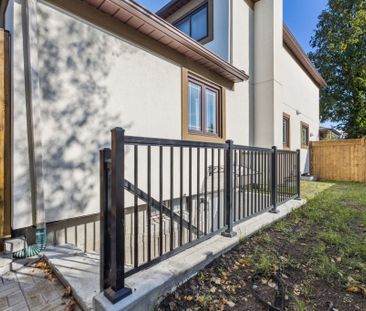 For Lease - 46 Flint Court, Barrhaven, Ontario - Photo 1