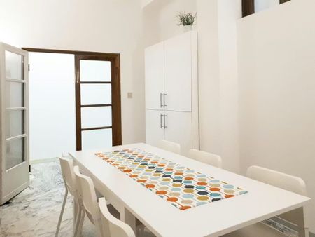 Viale del Risorgimento, Bologna, Emilia-Romagna 40135 - Photo 2