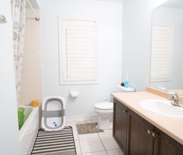 For Lease - 80 Summitgreen Crescent, Brampton, Ontario - Photo 6