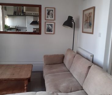 Studio Flat, Powis Square, BN1 - Photo 1