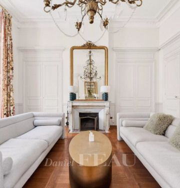 Appartement • Saint Germain des Prés - Photo 1