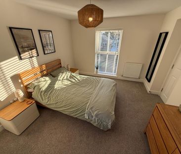 3 bedroom semi-detached house to rent - Photo 3