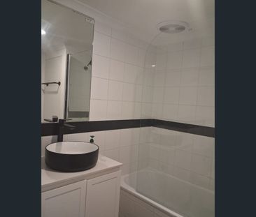 1204/238 Flinders St, Melbourne, Vic 3000 - Photo 1