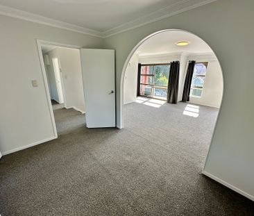 2 Bedroom Epsom - Photo 1