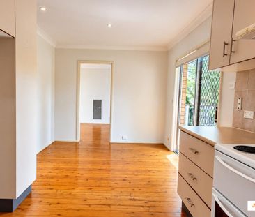 Space, Comfort & Convenience - Photo 2