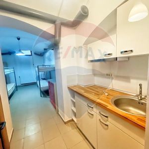 Garsoniera de închiriat pentru birou în zona Unirii- Sf... - Fotografie 2