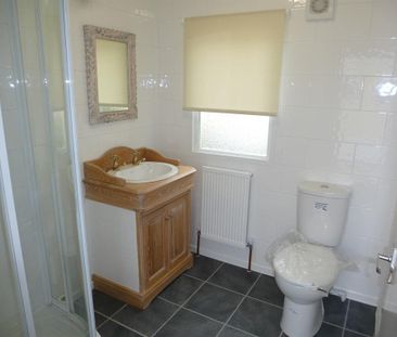 1 bedroom property to rent - Photo 2