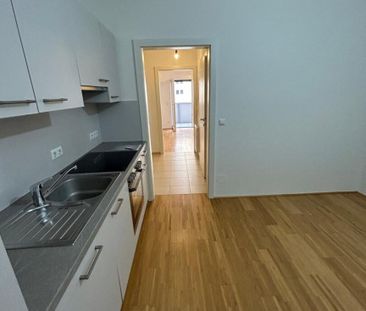 Charmante 2-Zimmer-Wohnung mit Balkon und Stadtblick in Graz! - Foto 1