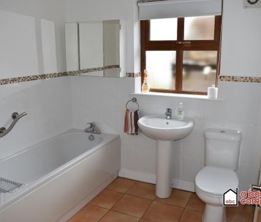 Apt 2, 53 Ballyclare Road, Glengormley, Newtownabbey, BT36 5HQ - Photo 6