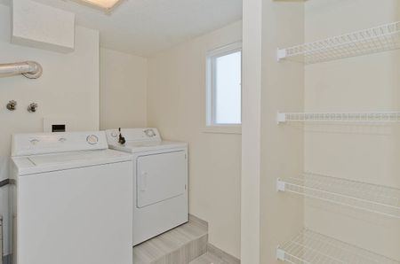 2631 38 St. NE, Calgary - Photo 3