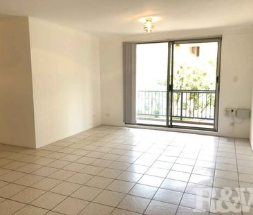 1/7 Griffiths Street Blacktown - Photo 2