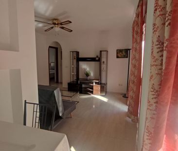 Alquiler de piso en Calle Merlo - Photo 3