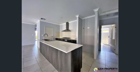 4x2 + Theatre + Games Room! - Photo 5