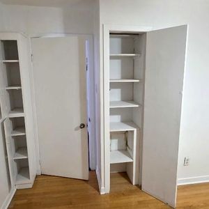 À LOUER – Grand 5 ½ lumineux et rénové à St-Hubert / Lemoyne 2 200 $ - Photo 2