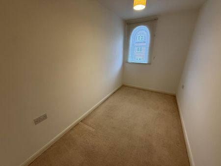 2 bedroom flat to rent - Photo 4