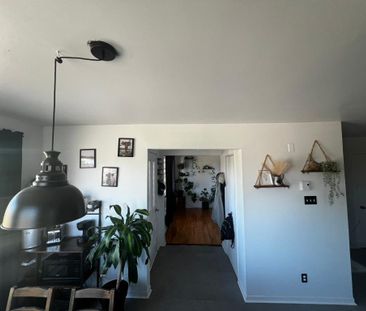 5 ½ à louer à Contrecœur – Dernier étage – 1 350 $ disponible le 1 ... - Photo 4