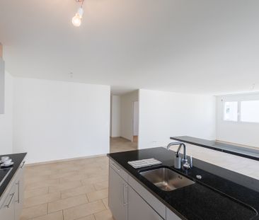 CHARMANTE FAMILIENWOHNUNG AN ZENTRALER LAGE - Foto 3