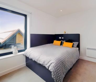 Bedford - Studio Style U04 - Photo 3