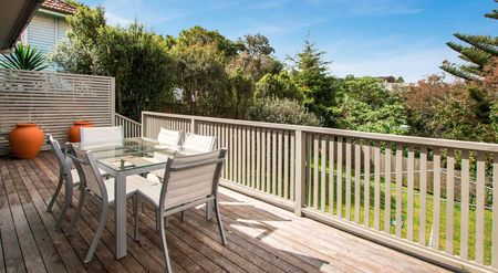 Charming Grey Lynn Home - Photo 3