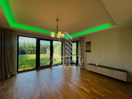 Casă individuală, spațioasă cu 5 camere în zona Toro... - Fotografie 2