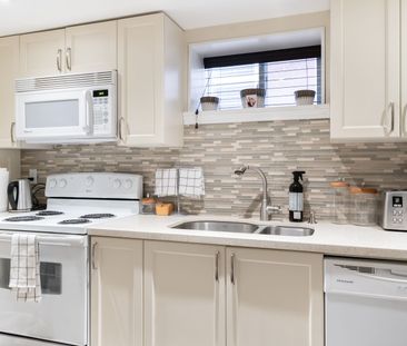 For Lease - 963 Avenue Road Unit# 7, Toronto, Ontario - Photo 2