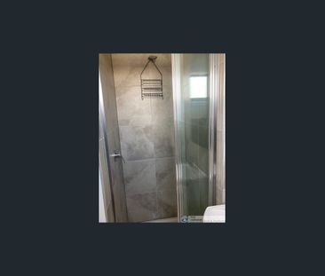 BRAND NEW STUDIO BEDSIT - Photo 1