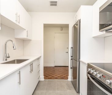 12 Bater Avenue - Photo 2