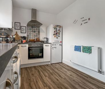 1 Bedroom - Photo 4
