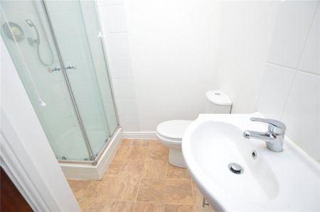 1 bedroom property to rent - Photo 3