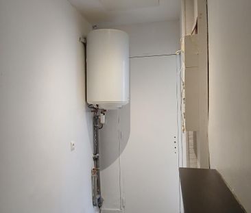 Location Appartement 1 pièce 40m² - Photo 6