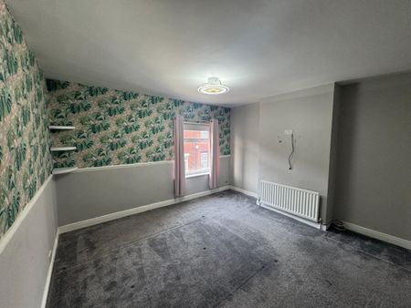 Smawthorne Grove, Castleford - Photo 4