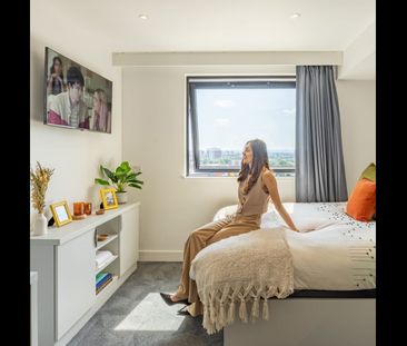 Studio Flat, King William Street, M50 - Photo 3