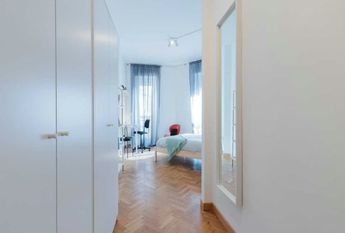 Viale di Trastevere, Rome, Lazio 00153
