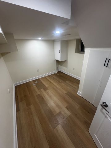 For Lease - 10 Sewells Lane Unit# Basement, Brampton, Ontario - Photo 2