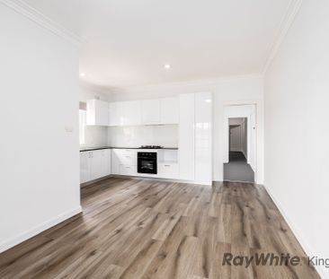 Immaculately Presented Two-bedroom Home - Photo 5